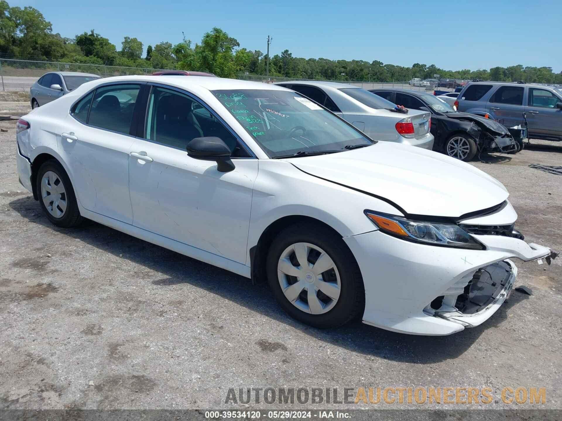 4T1B11HK0KU704210 TOYOTA CAMRY 2019