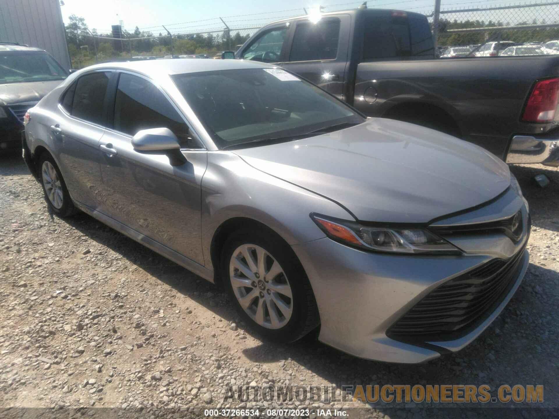 4T1B11HK0KU709181 TOYOTA CAMRY 2019