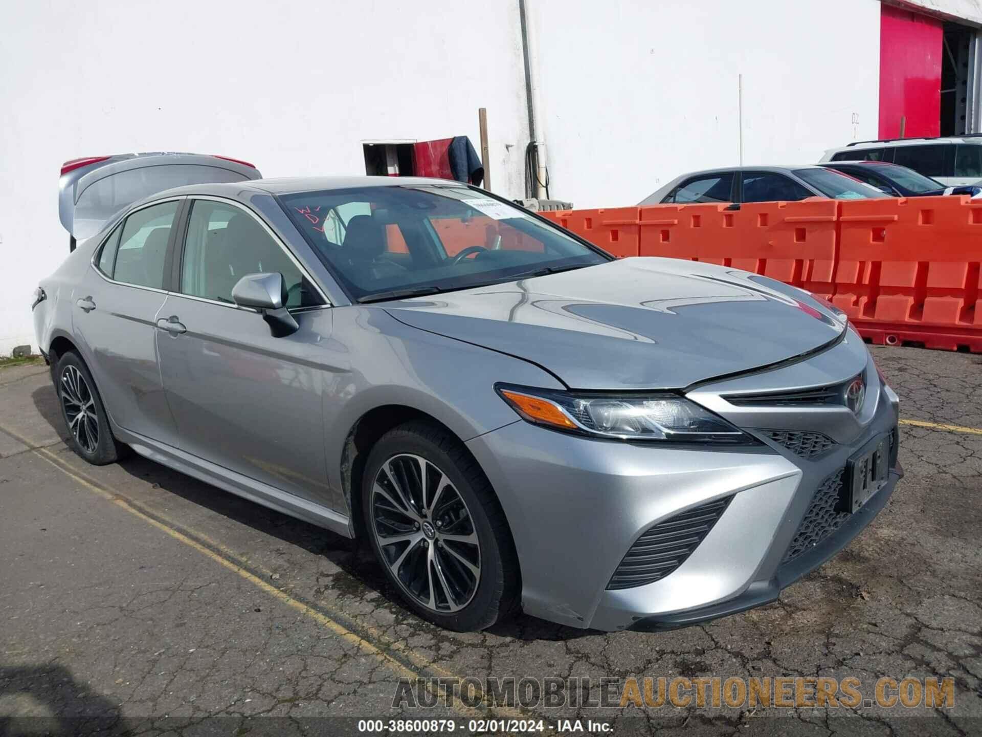 4T1B11HK0KU712338 TOYOTA CAMRY 2019