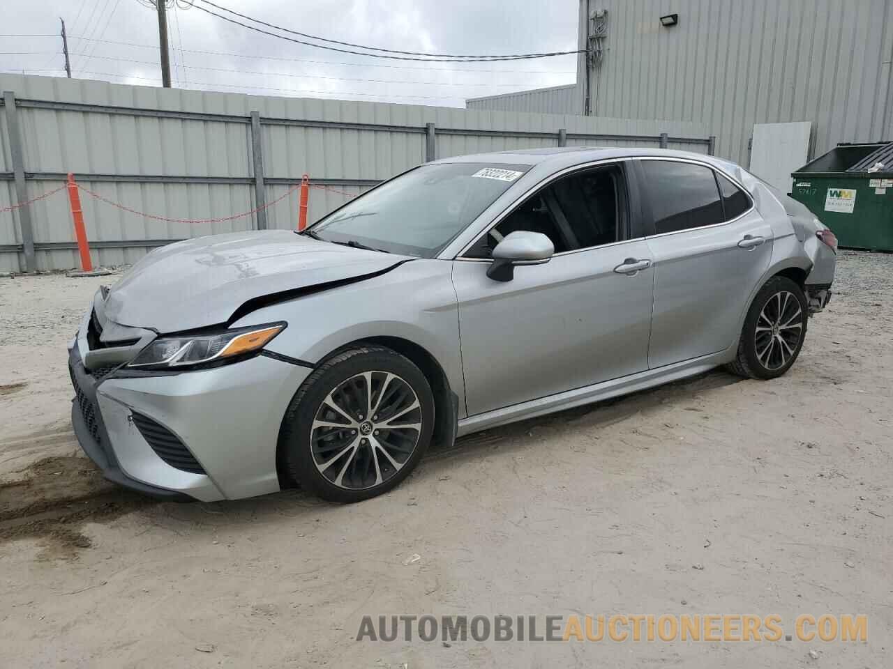 4T1B11HK0KU720438 TOYOTA CAMRY 2019