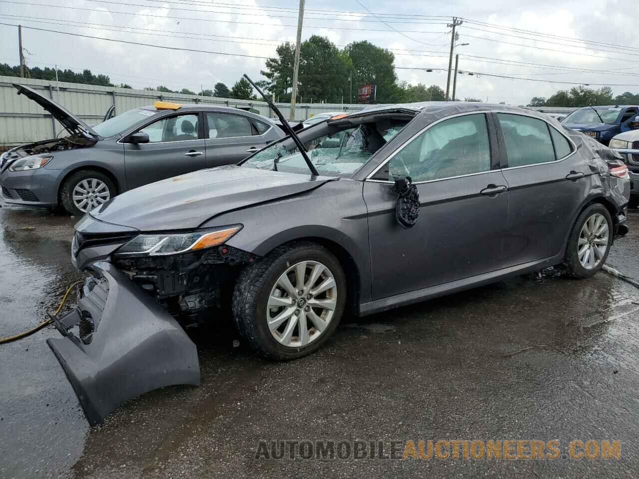 4T1B11HK0KU722898 TOYOTA CAMRY 2019