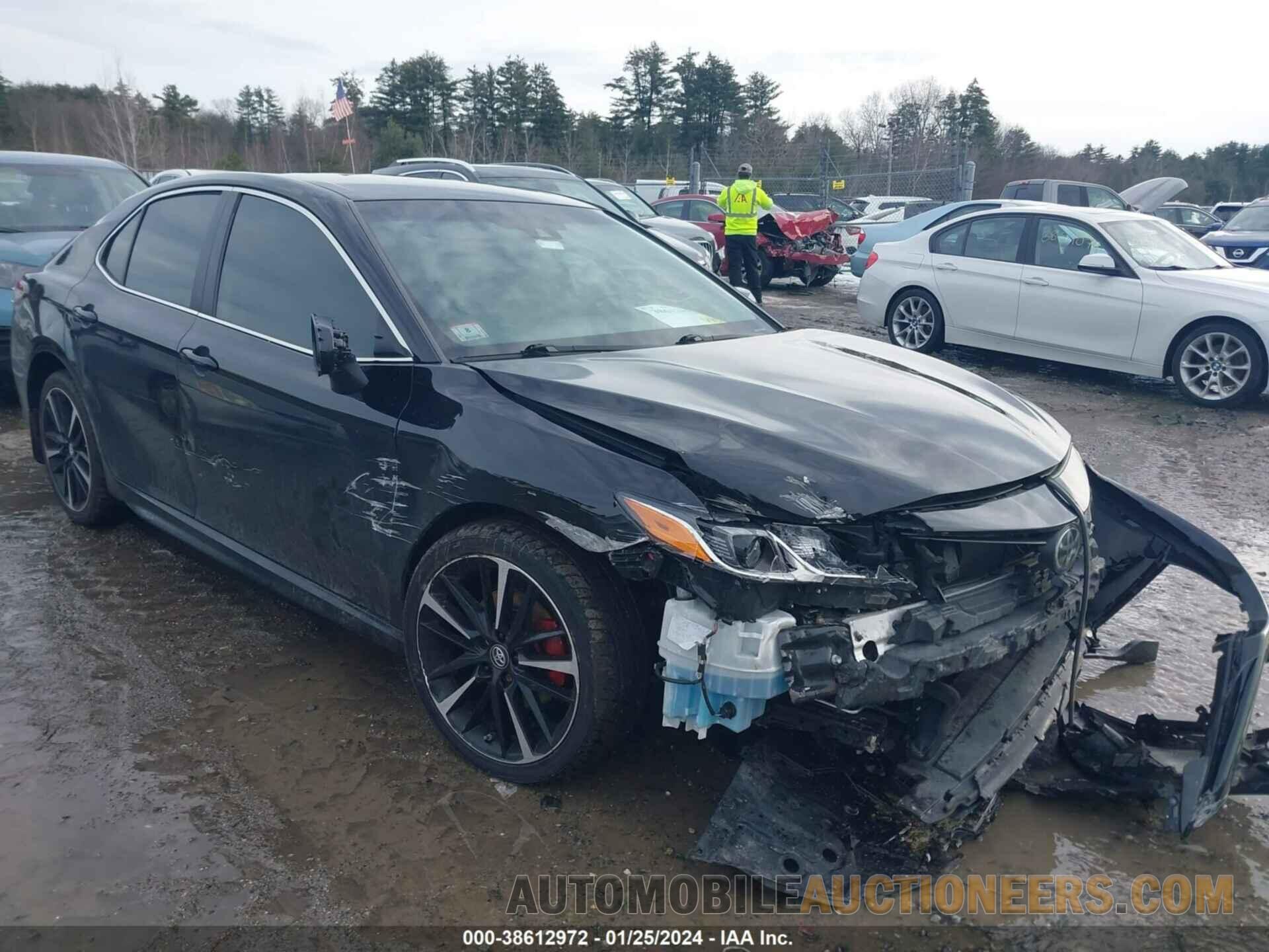 4T1B11HK0KU734727 TOYOTA CAMRY 2019