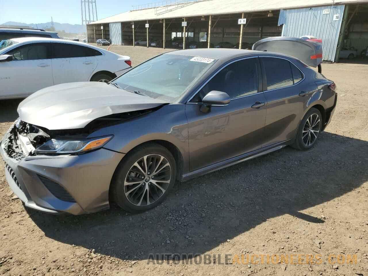 4T1B11HK0KU744352 TOYOTA CAMRY 2019