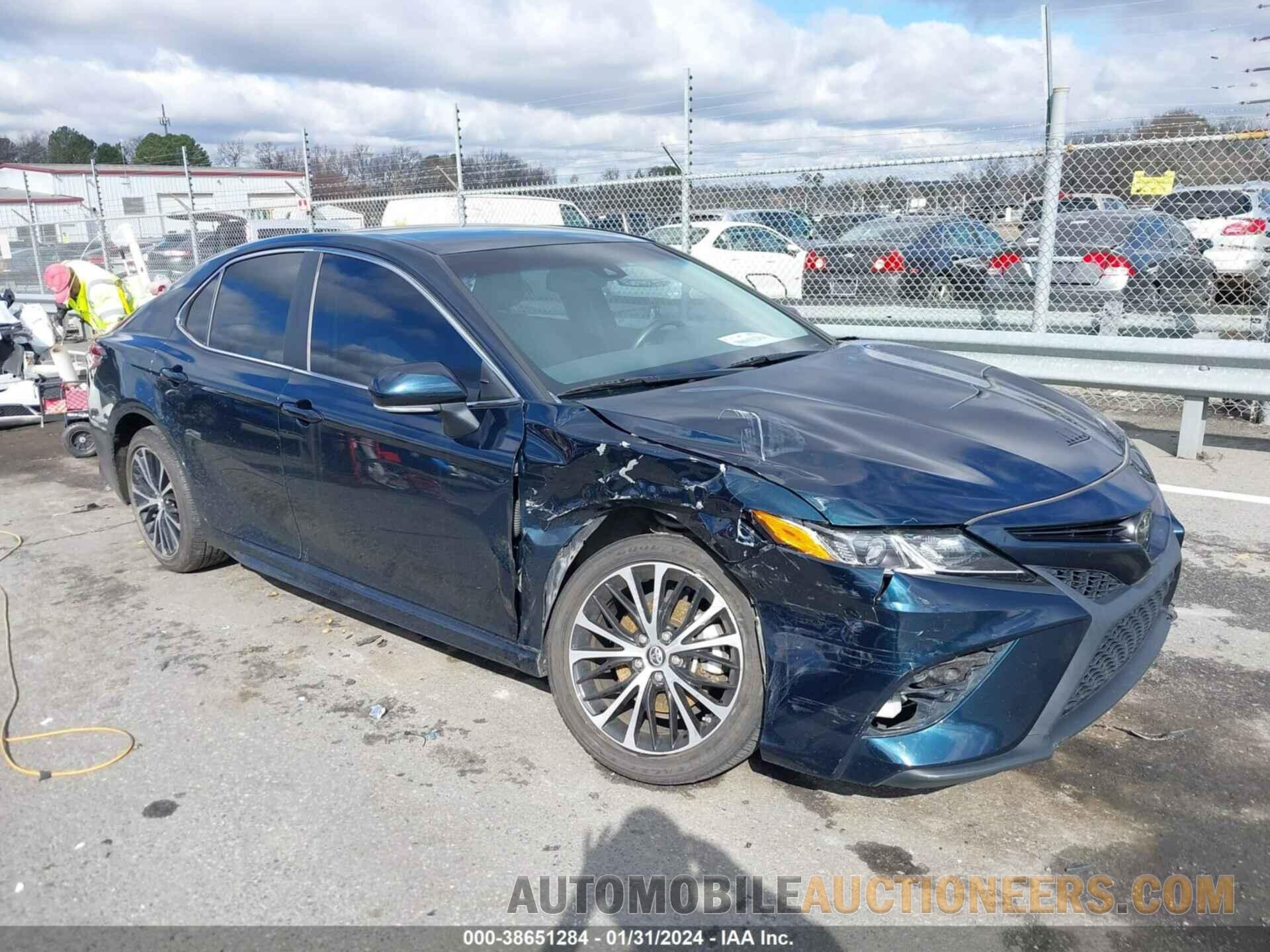 4T1B11HK0KU747560 TOYOTA CAMRY 2019