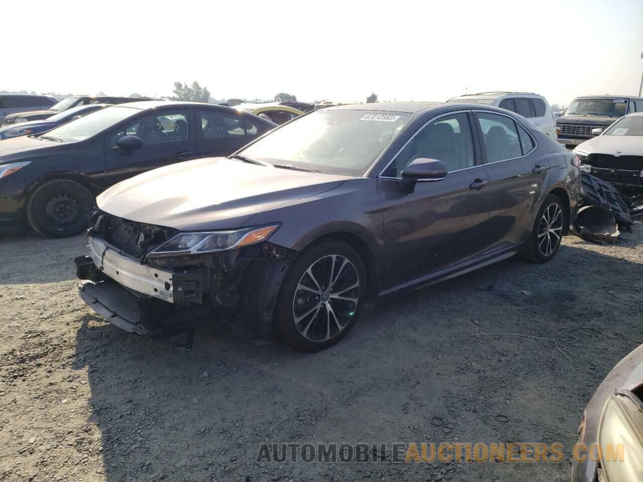 4T1B11HK0KU768702 TOYOTA CAMRY 2019