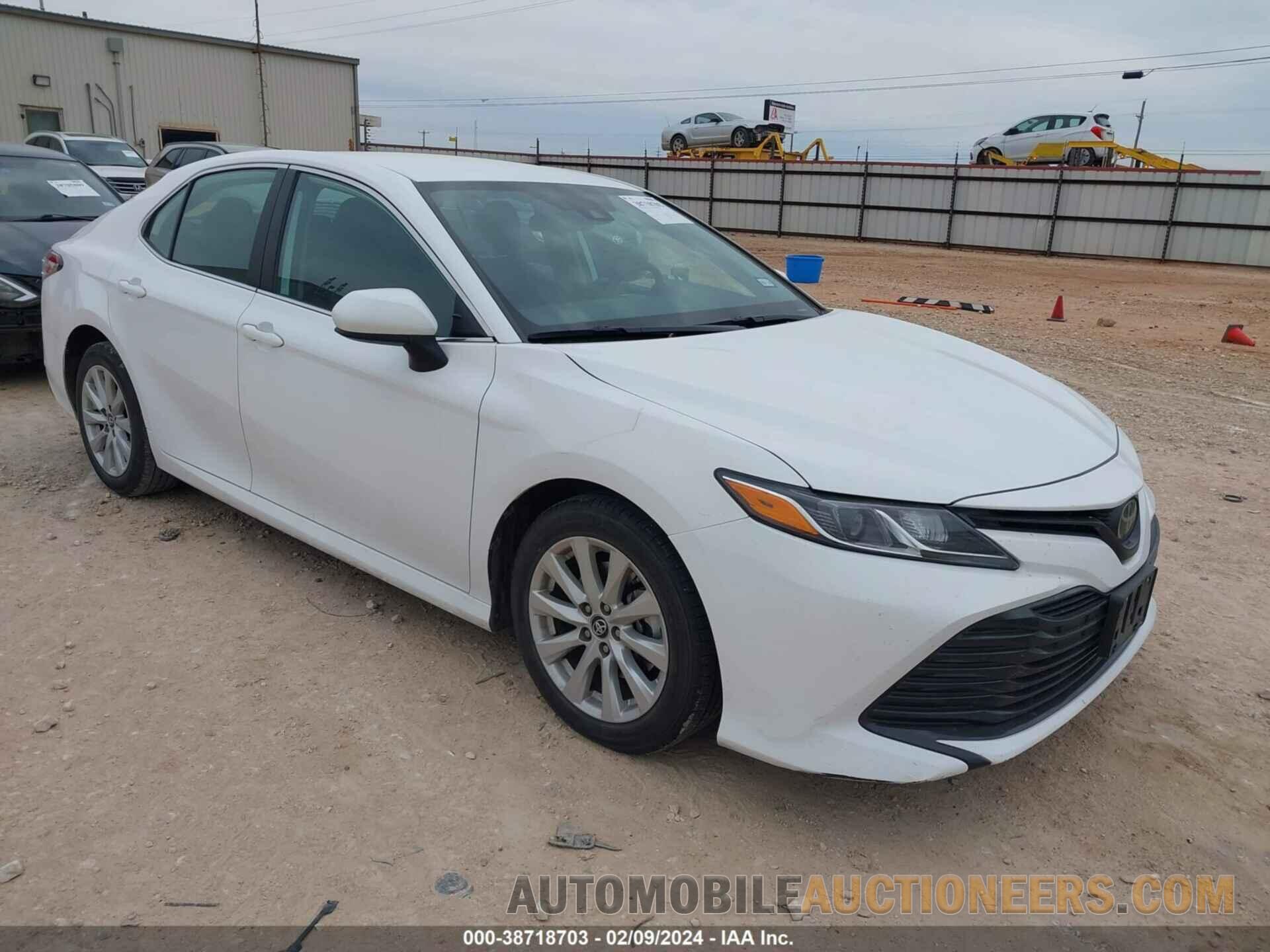 4T1B11HK0KU770272 TOYOTA CAMRY 2019