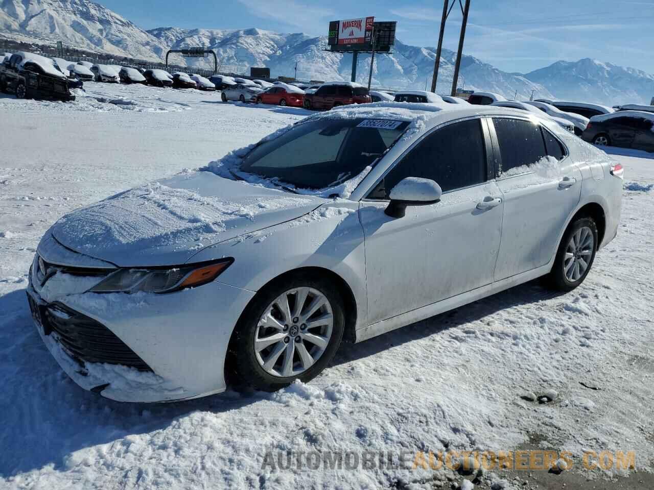 4T1B11HK0KU773768 TOYOTA CAMRY 2019