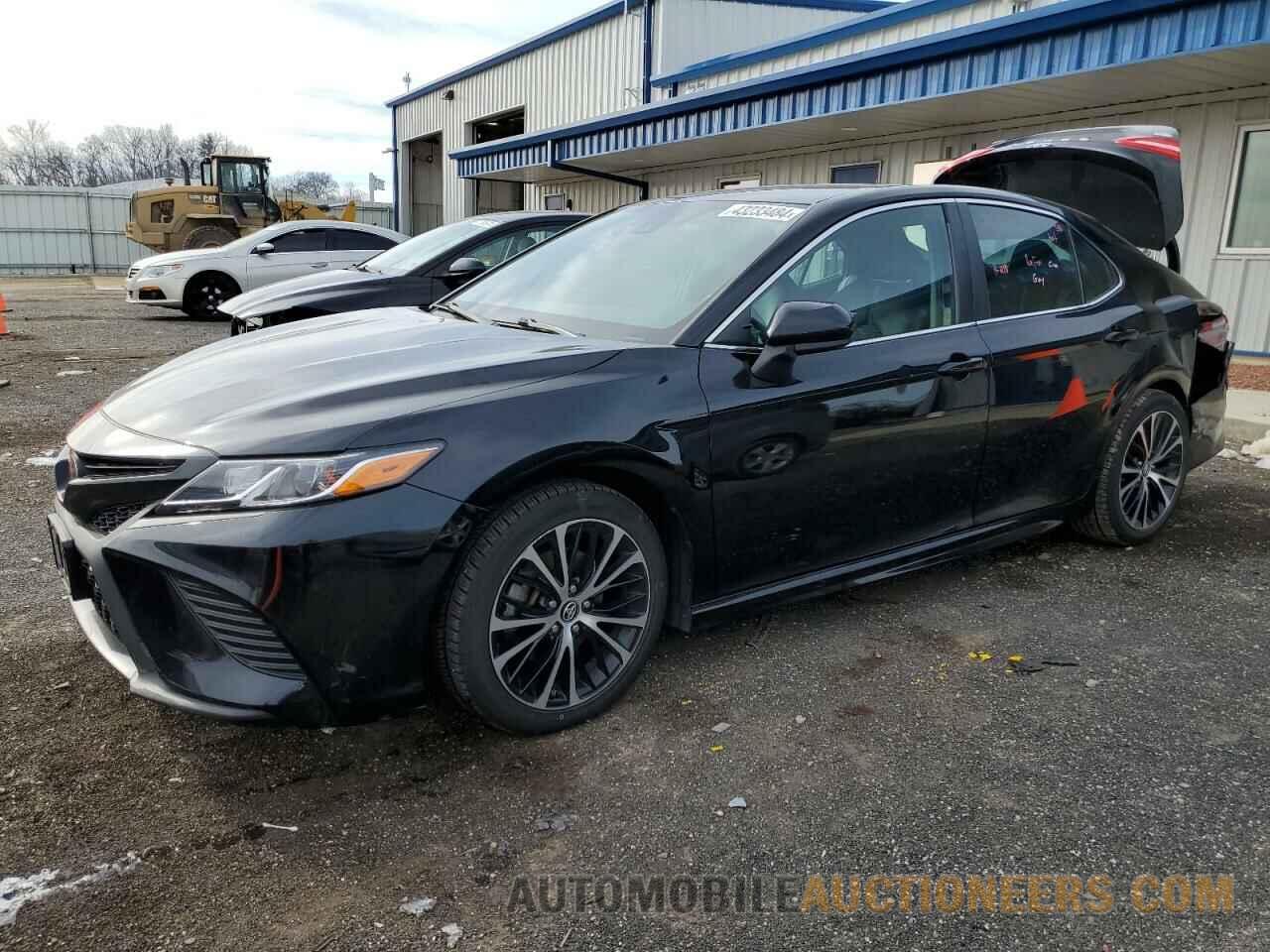 4T1B11HK0KU780185 TOYOTA CAMRY 2019