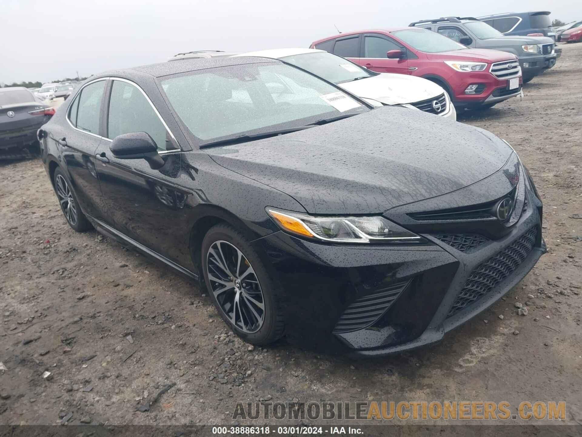 4T1B11HK0KU781739 TOYOTA CAMRY 2019