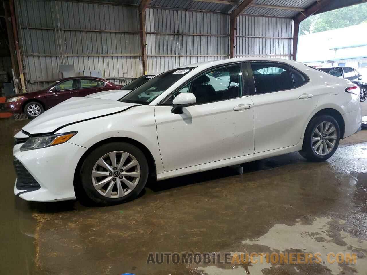 4T1B11HK0KU782776 TOYOTA CAMRY 2019