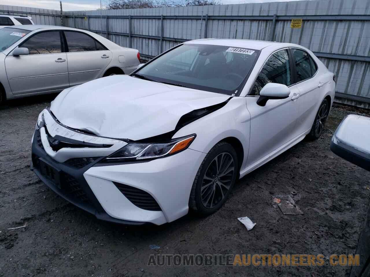 4T1B11HK0KU784804 TOYOTA CAMRY 2019