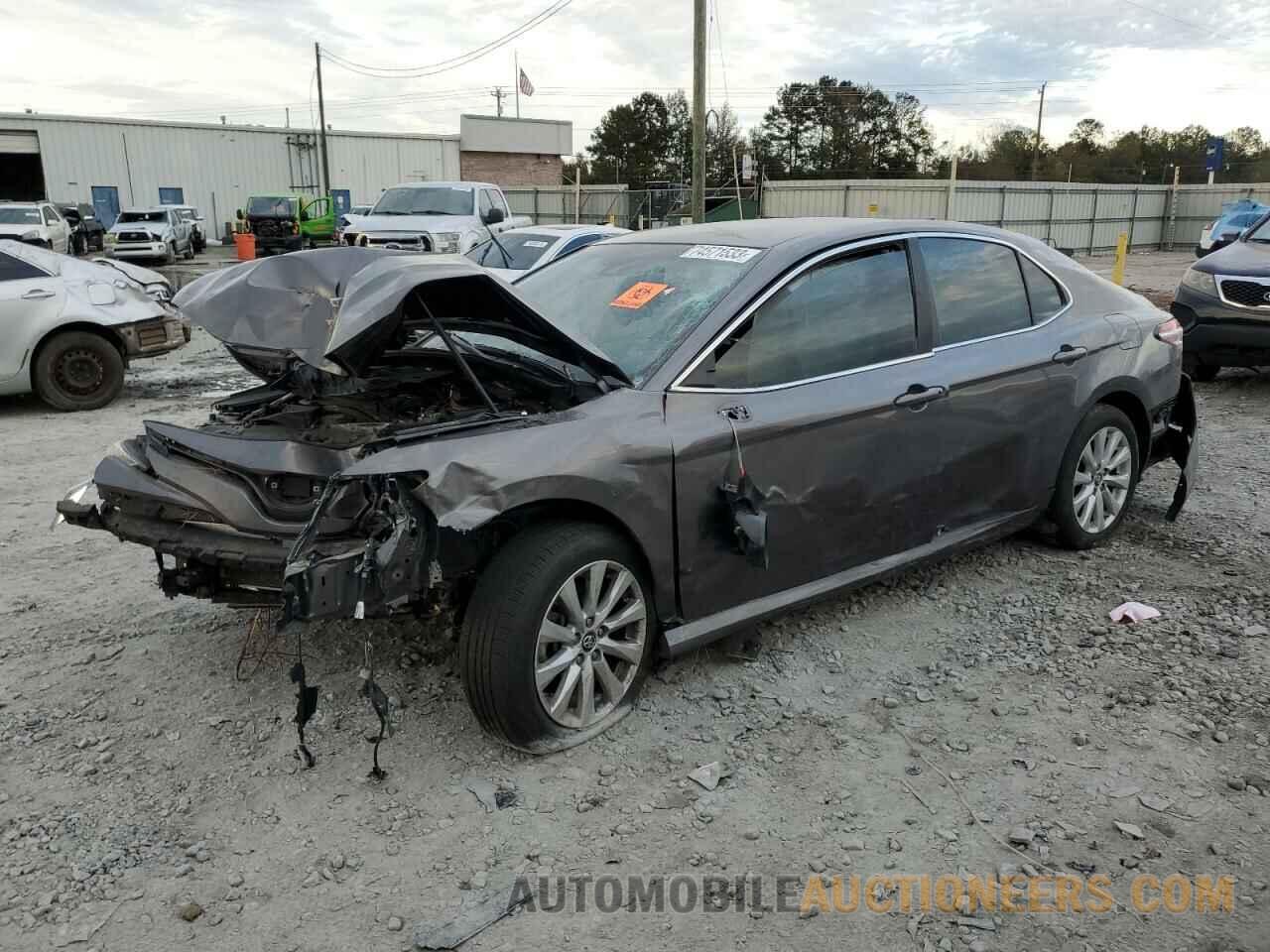 4T1B11HK0KU785242 TOYOTA CAMRY 2019