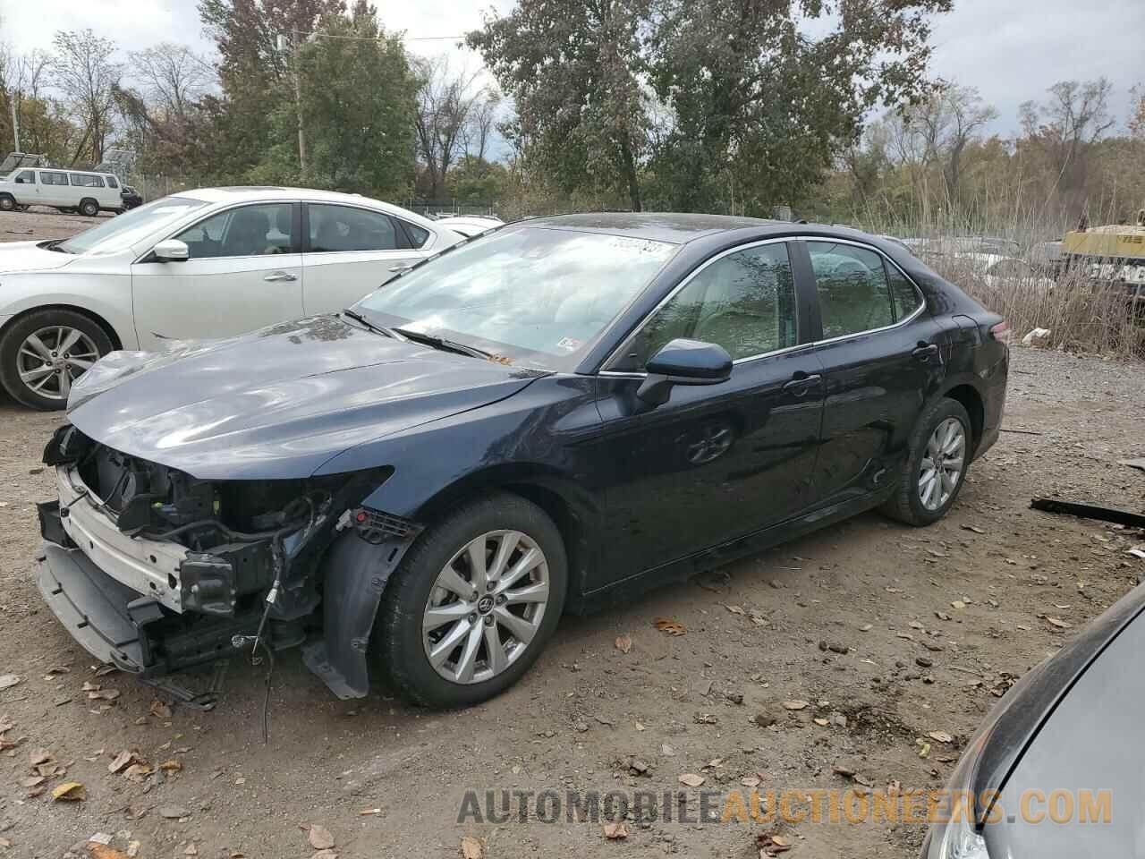 4T1B11HK0KU801343 TOYOTA CAMRY 2019