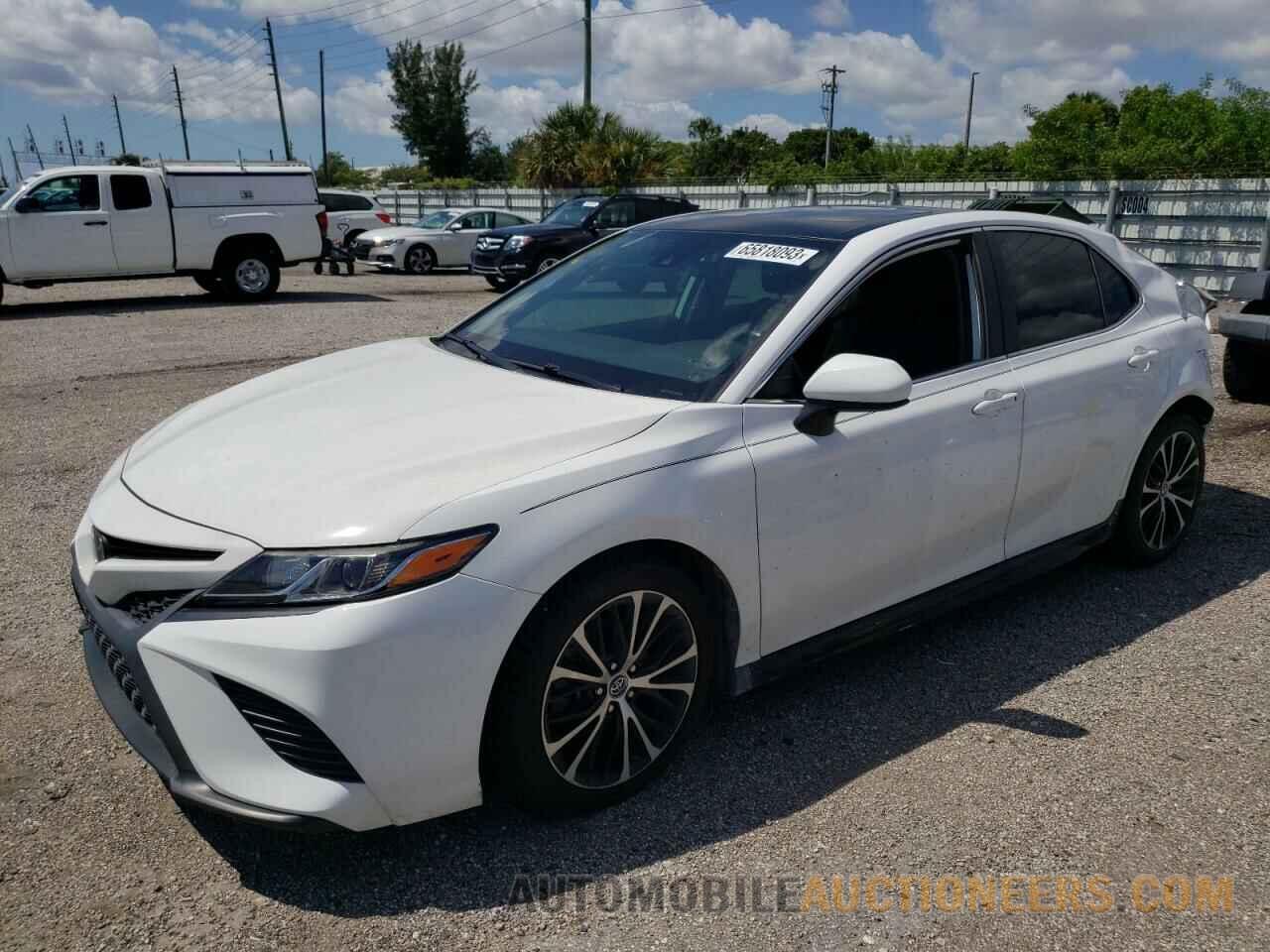 4T1B11HK0KU807918 TOYOTA CAMRY 2019