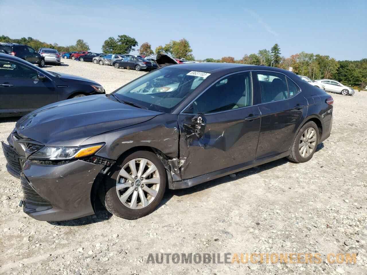 4T1B11HK0KU809586 TOYOTA CAMRY 2019