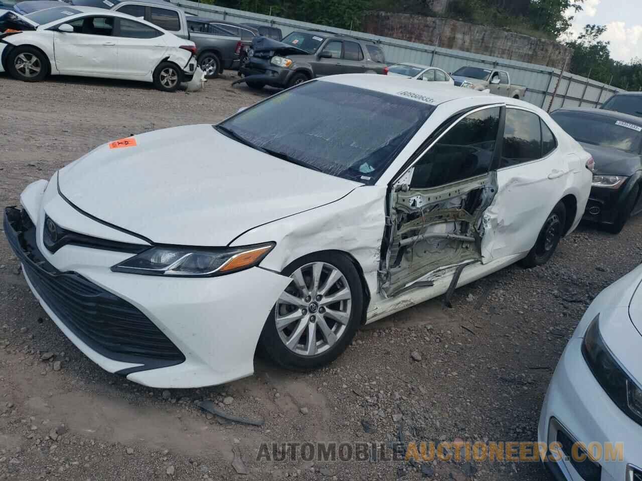 4T1B11HK0KU809703 TOYOTA CAMRY 2019