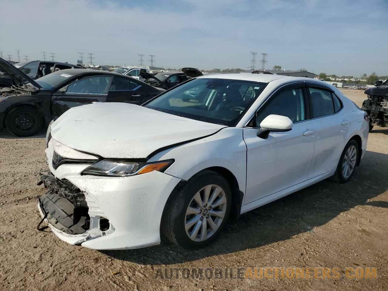 4T1B11HK0KU809779 TOYOTA CAMRY 2019