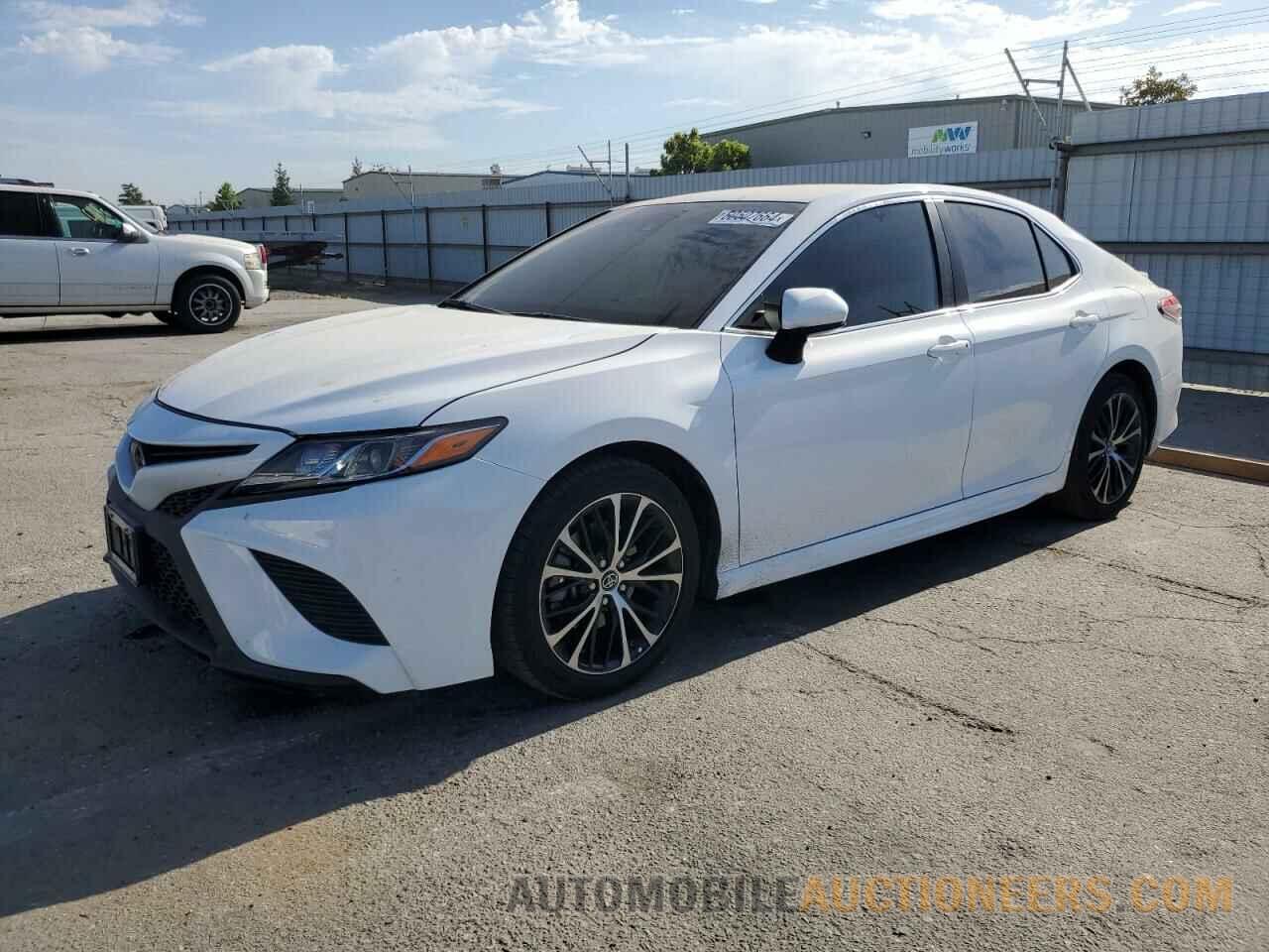 4T1B11HK0KU814609 TOYOTA CAMRY 2019