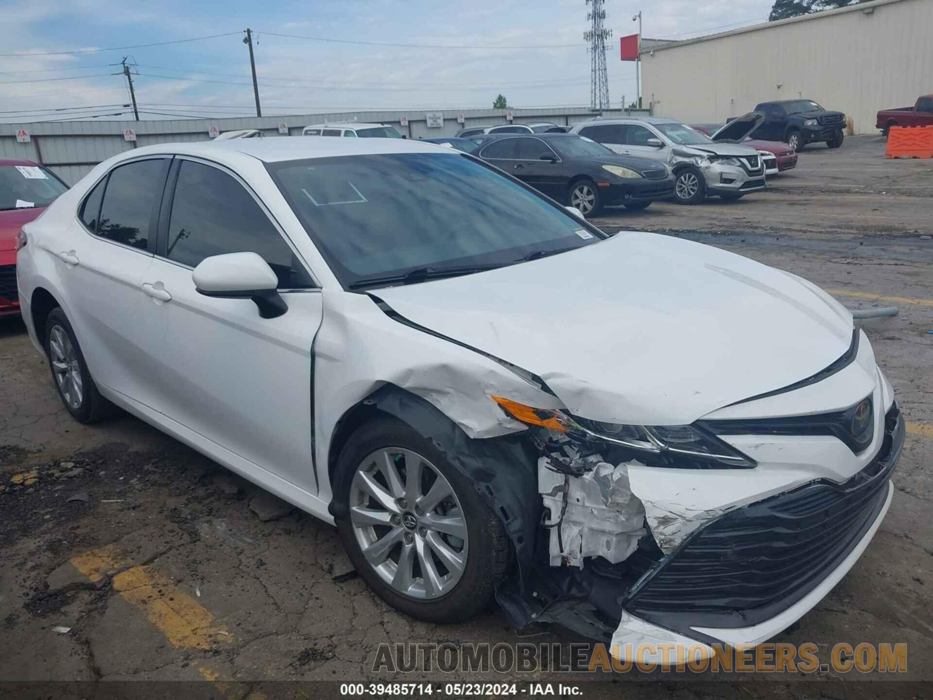 4T1B11HK0KU814965 TOYOTA CAMRY 2019