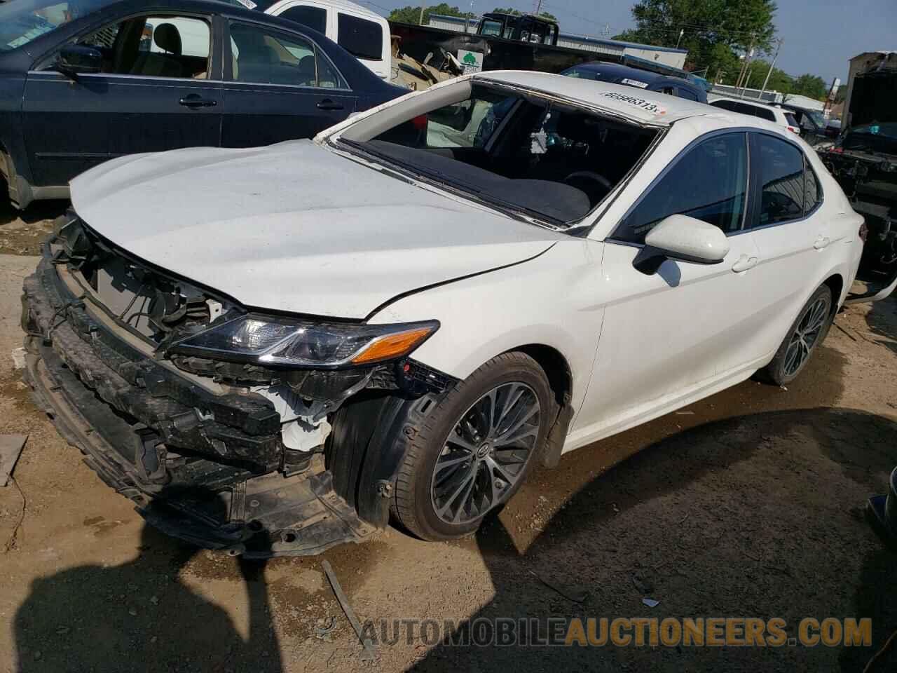 4T1B11HK0KU818403 TOYOTA CAMRY 2019