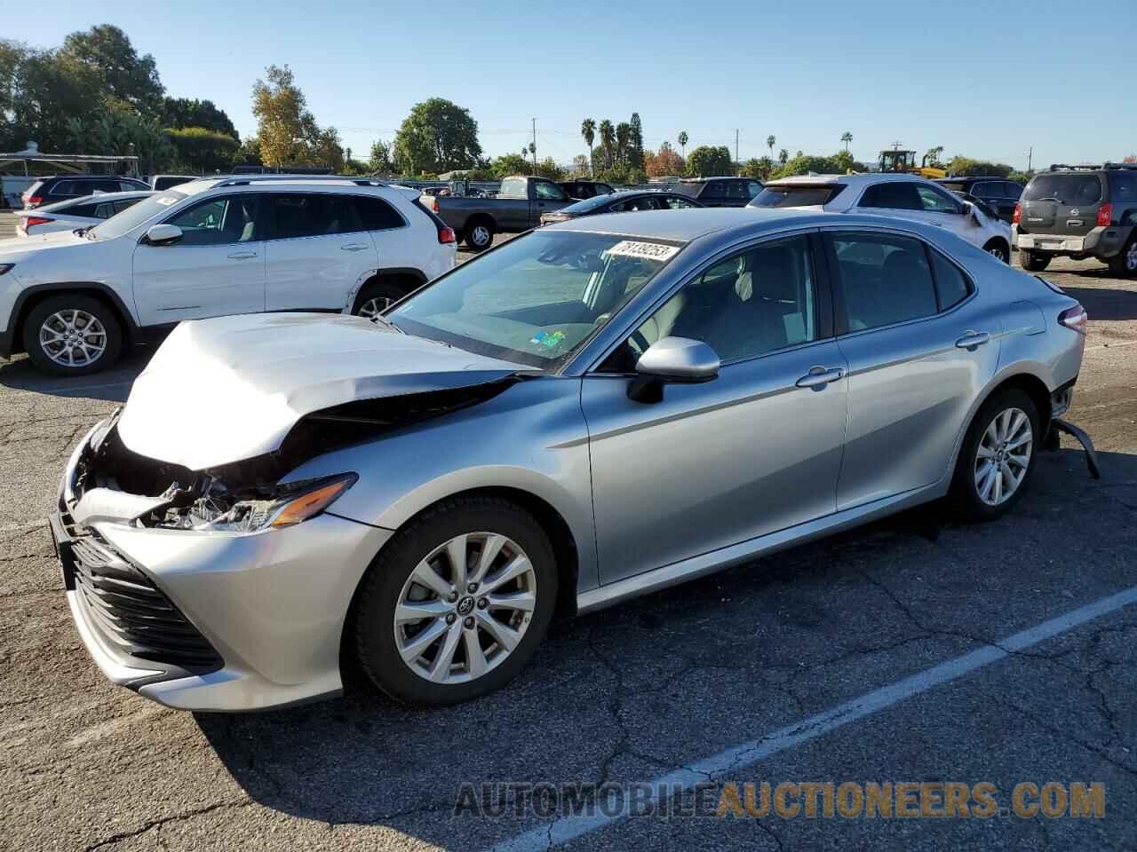 4T1B11HK0KU821169 TOYOTA CAMRY 2019