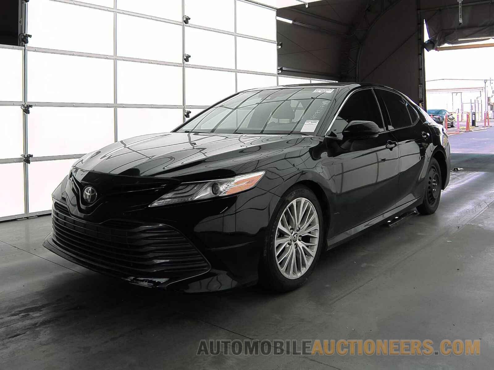 4T1B11HK0KU831278 Toyota Camry 2019