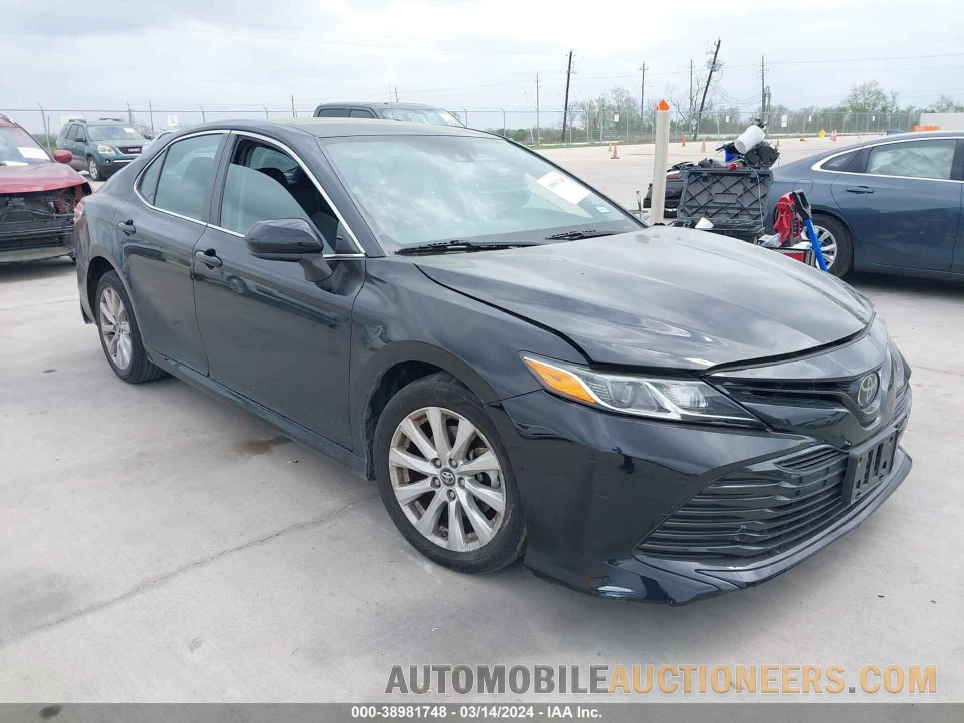 4T1B11HK0KU834245 TOYOTA CAMRY 2019