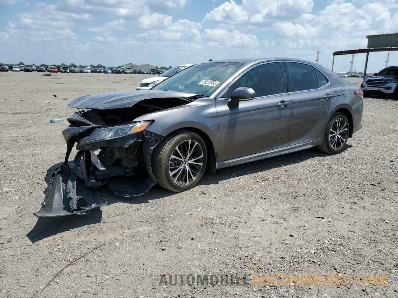 4T1B11HK0KU843558 TOYOTA CAMRY 2019