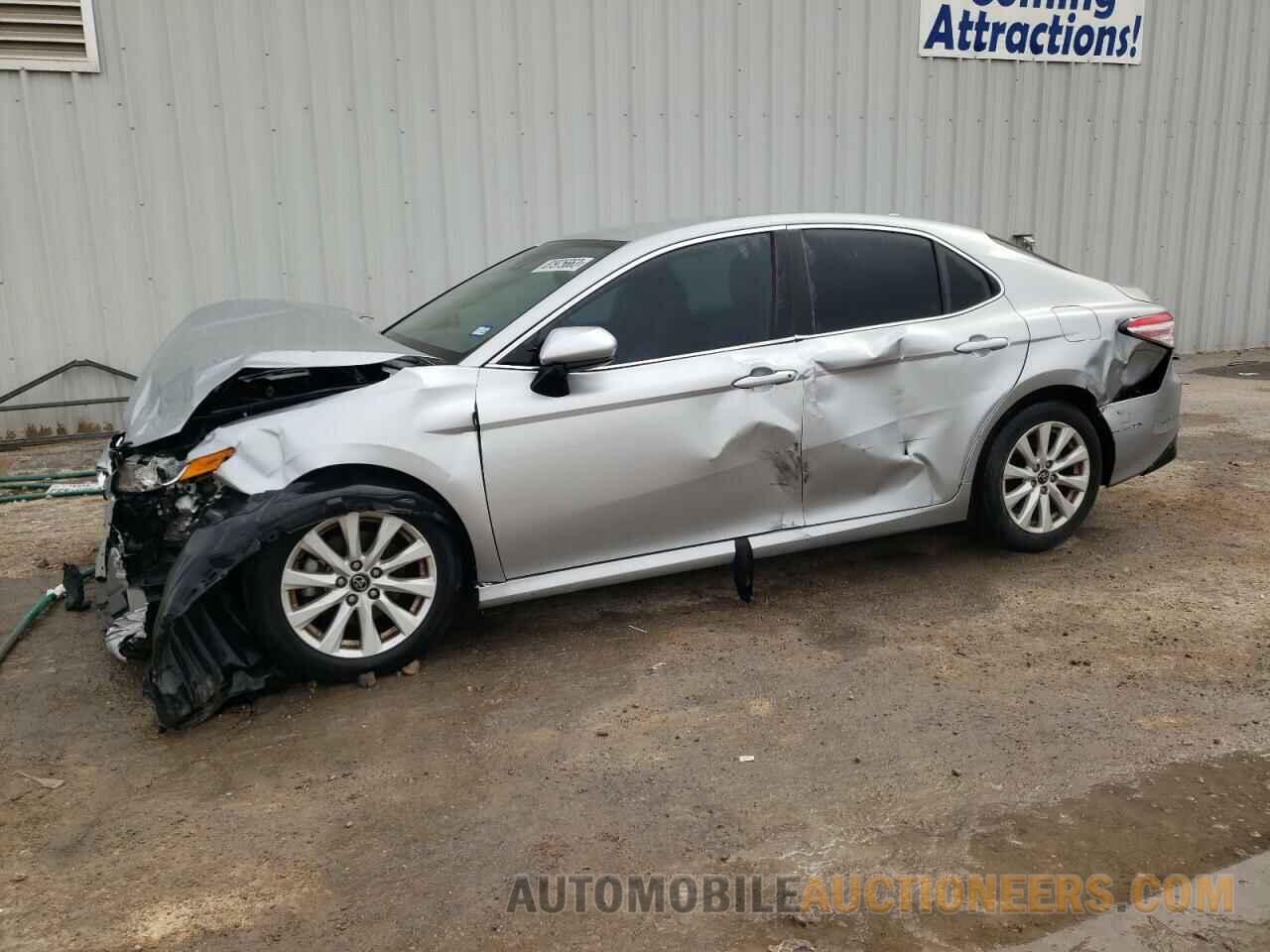 4T1B11HK0KU845780 TOYOTA CAMRY 2019