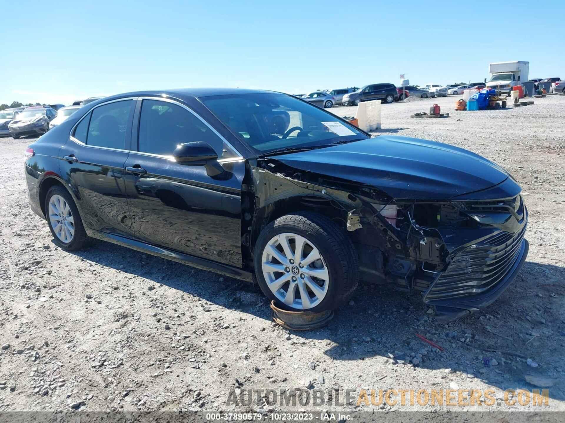 4T1B11HK0KU850171 TOYOTA CAMRY 2019