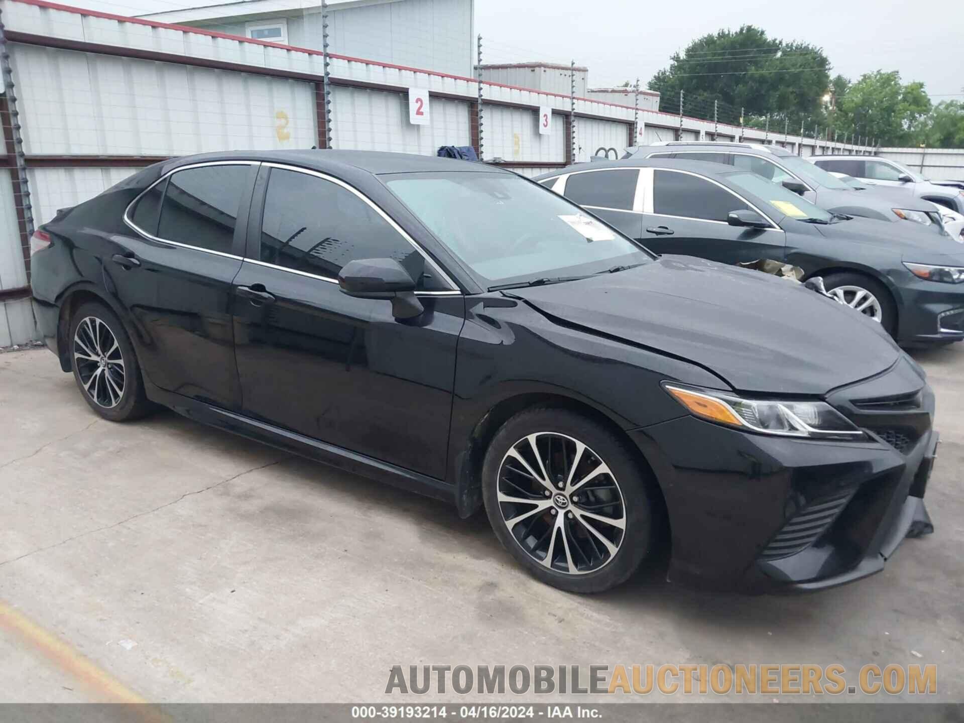 4T1B11HK0KU852650 TOYOTA CAMRY 2019