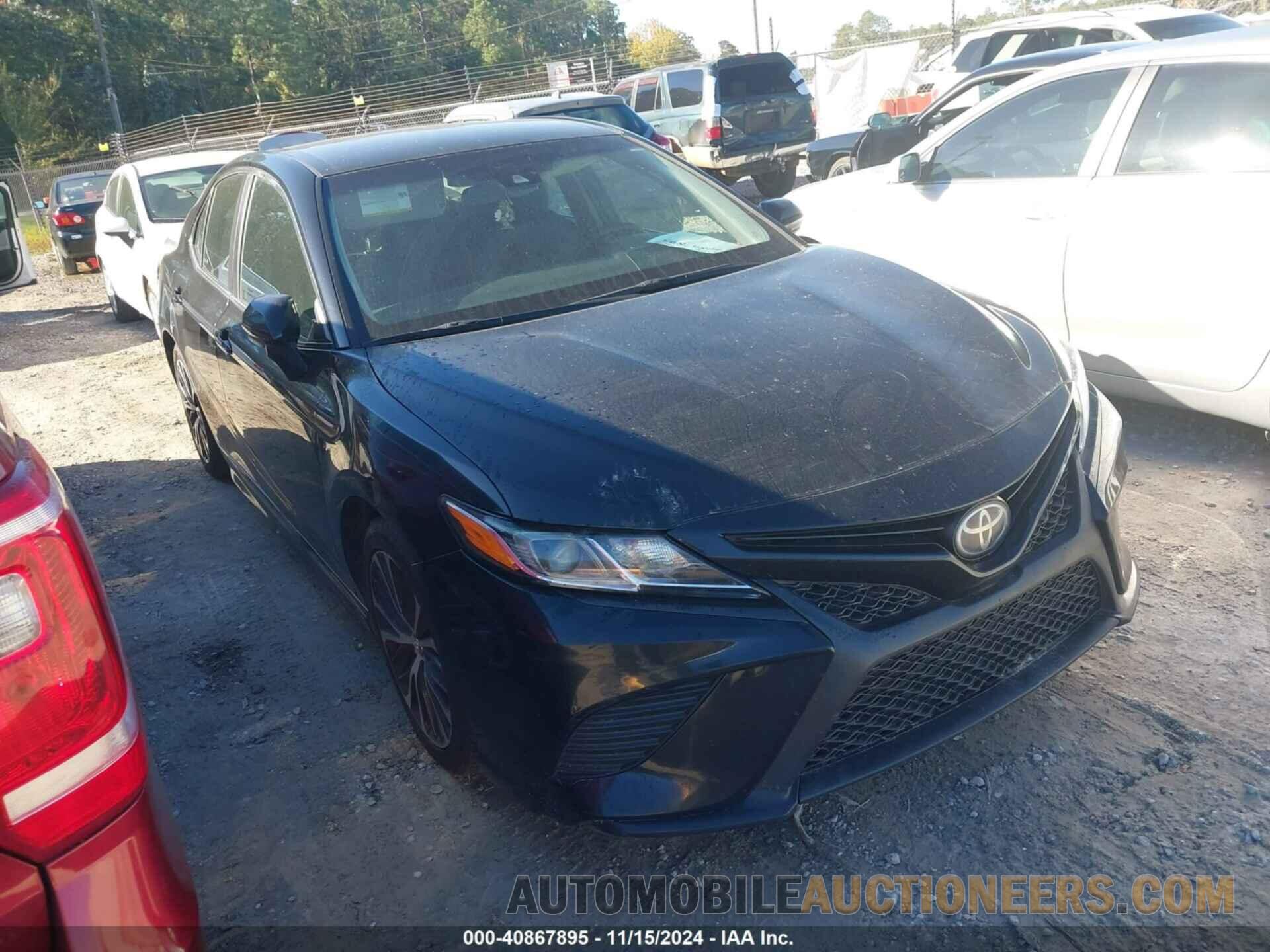 4T1B11HK1JU019602 TOYOTA CAMRY 2018