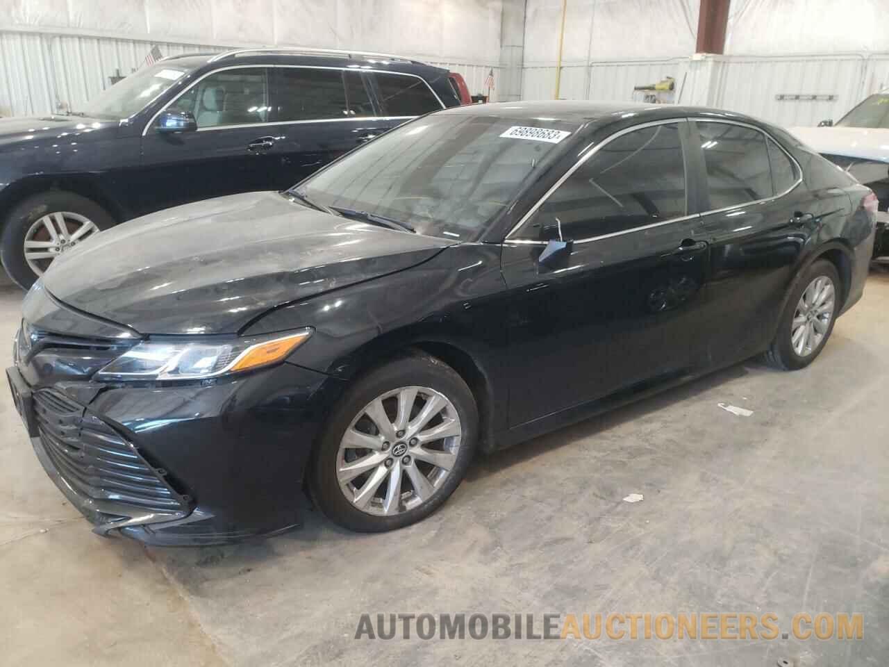 4T1B11HK1JU034441 TOYOTA CAMRY 2018