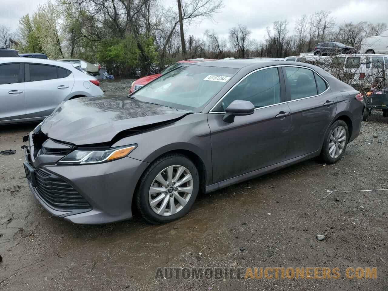 4T1B11HK1JU065270 TOYOTA CAMRY 2018