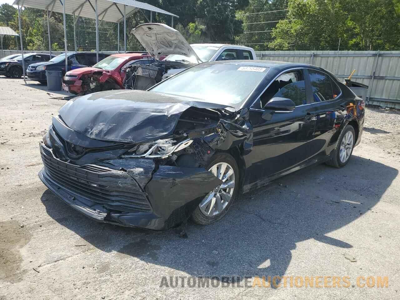 4T1B11HK1JU106769 TOYOTA CAMRY 2018