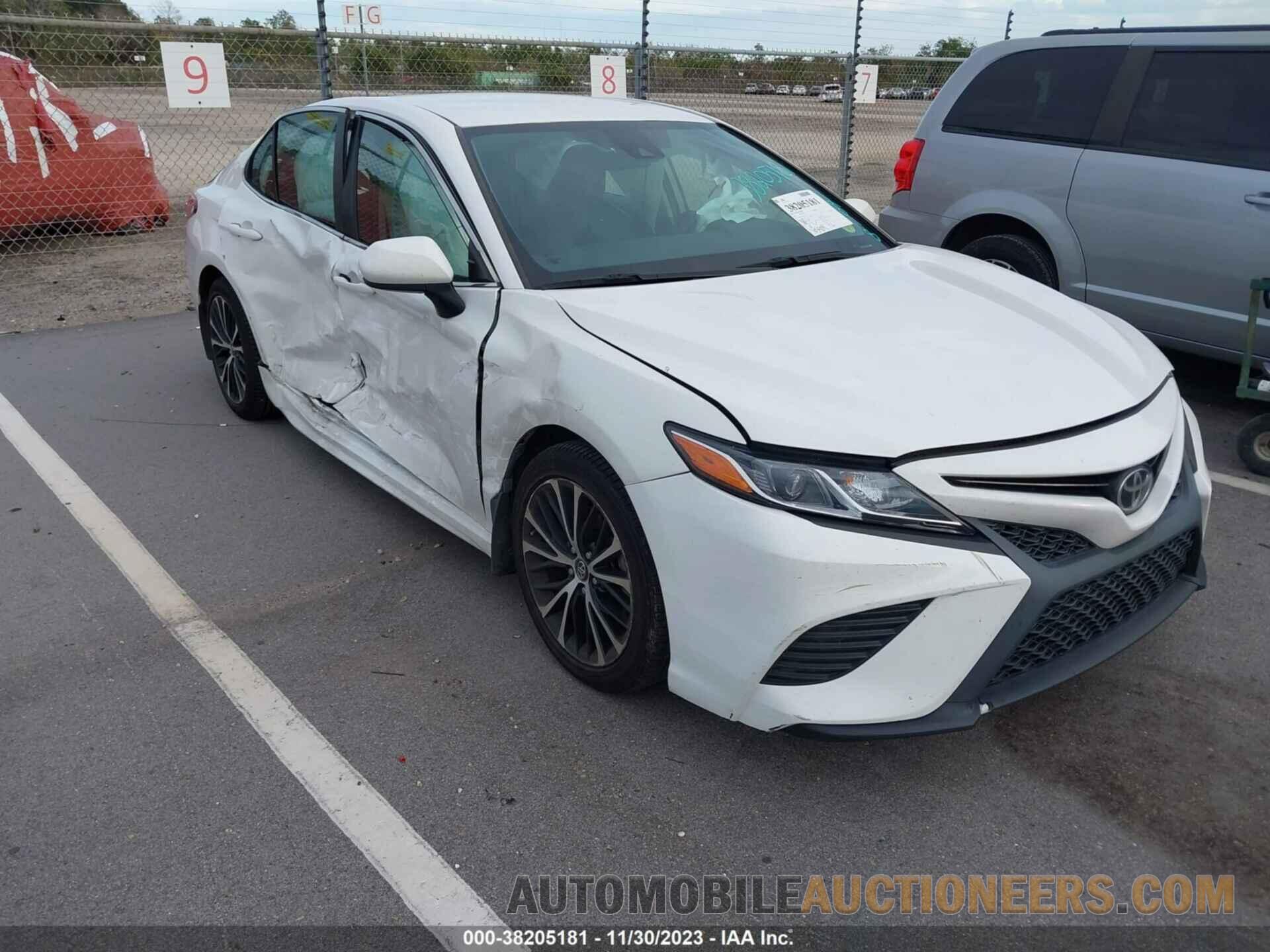 4T1B11HK1JU151257 TOYOTA CAMRY 2018