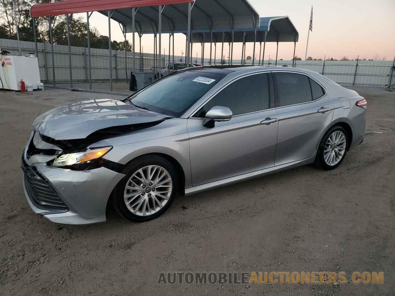 4T1B11HK1JU153705 TOYOTA CAMRY 2018