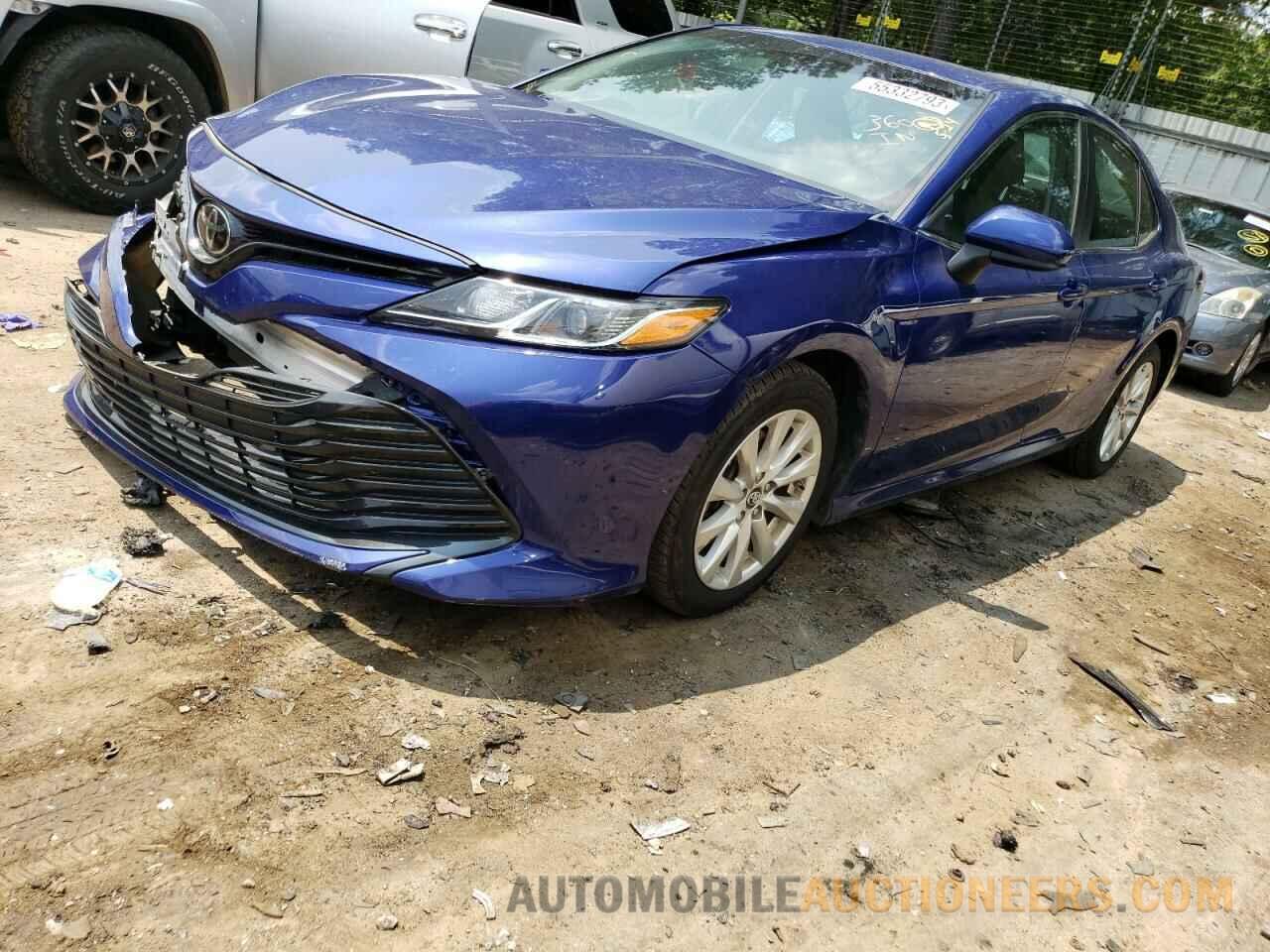 4T1B11HK1JU502605 TOYOTA CAMRY 2018