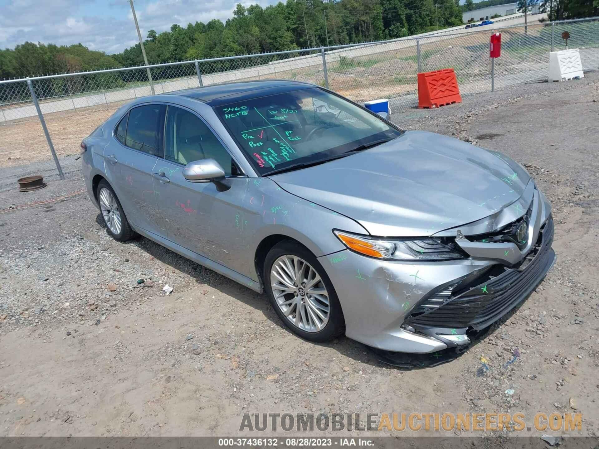 4T1B11HK1JU504306 TOYOTA CAMRY 2018