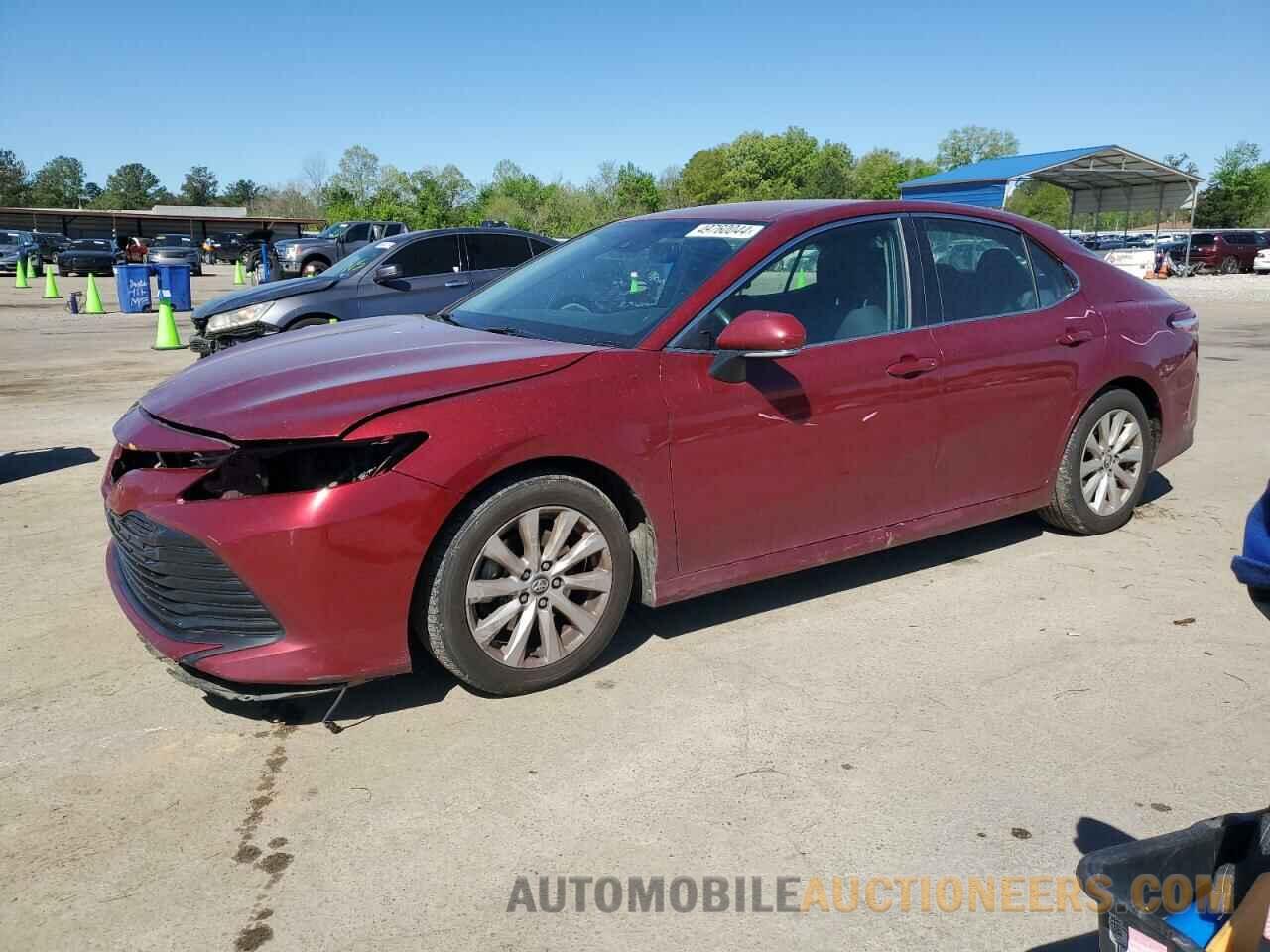 4T1B11HK1JU526340 TOYOTA CAMRY 2018