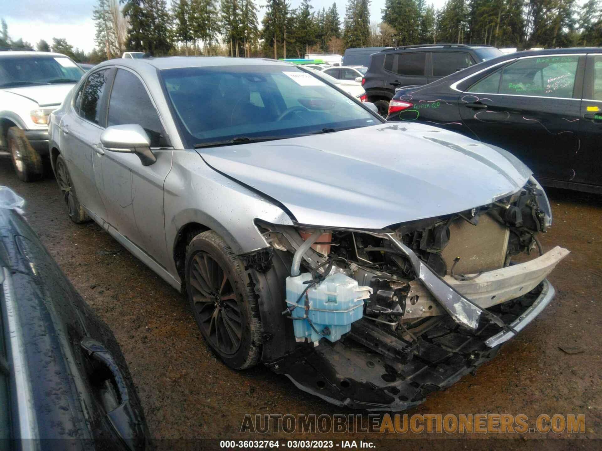 4T1B11HK1JU529271 TOYOTA CAMRY 2018