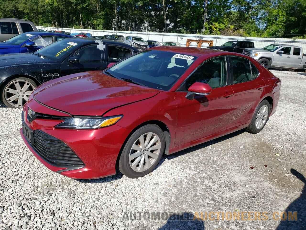 4T1B11HK1JU530629 TOYOTA CAMRY 2018