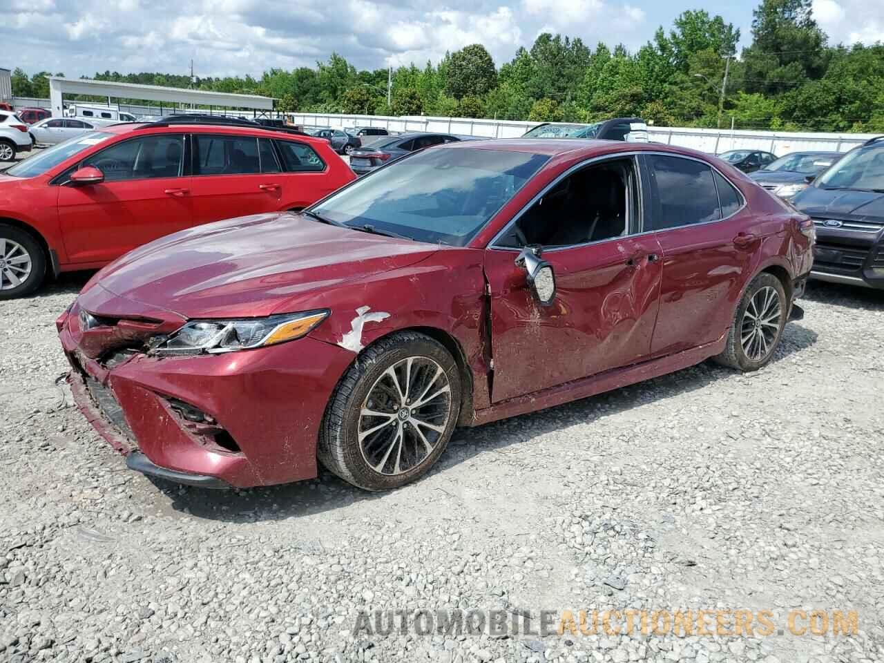 4T1B11HK1JU545678 TOYOTA CAMRY 2018