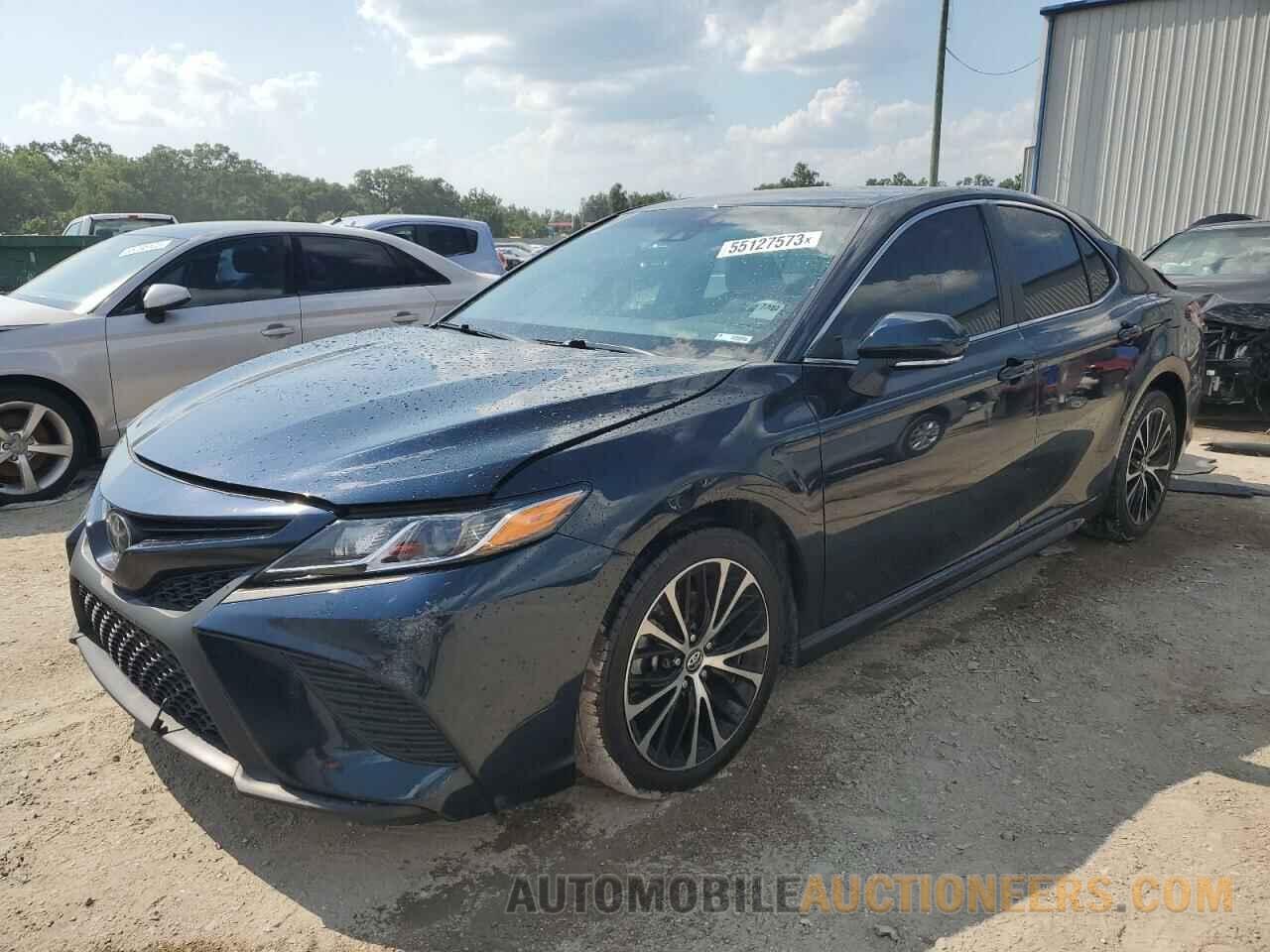 4T1B11HK1JU551433 TOYOTA CAMRY 2018