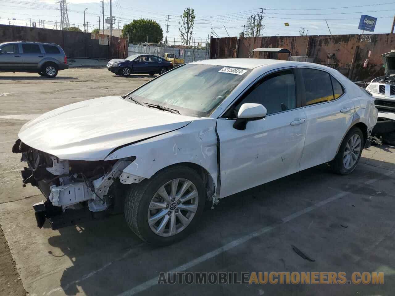 4T1B11HK1JU567129 TOYOTA CAMRY 2018