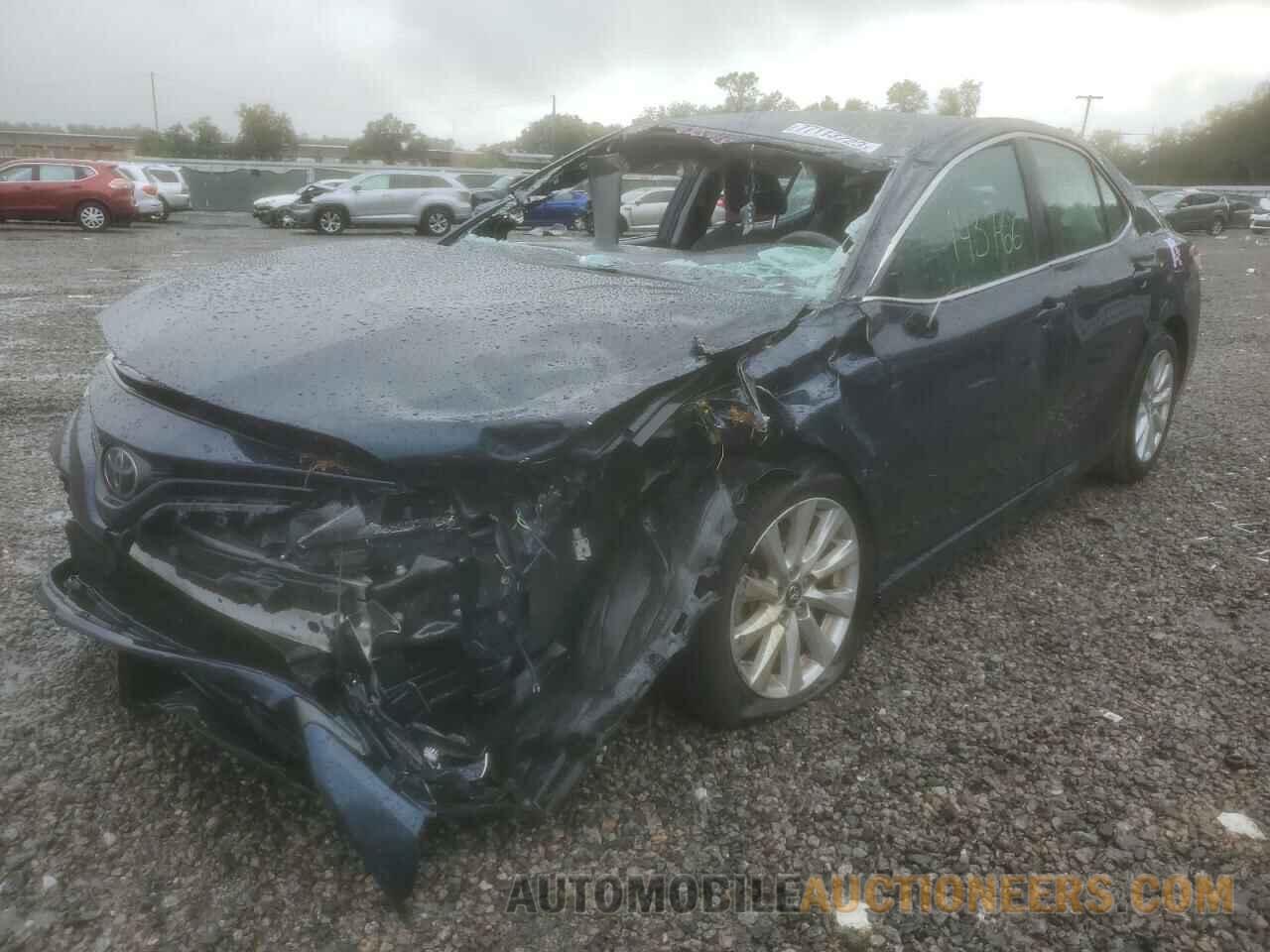 4T1B11HK1JU575862 TOYOTA CAMRY 2018