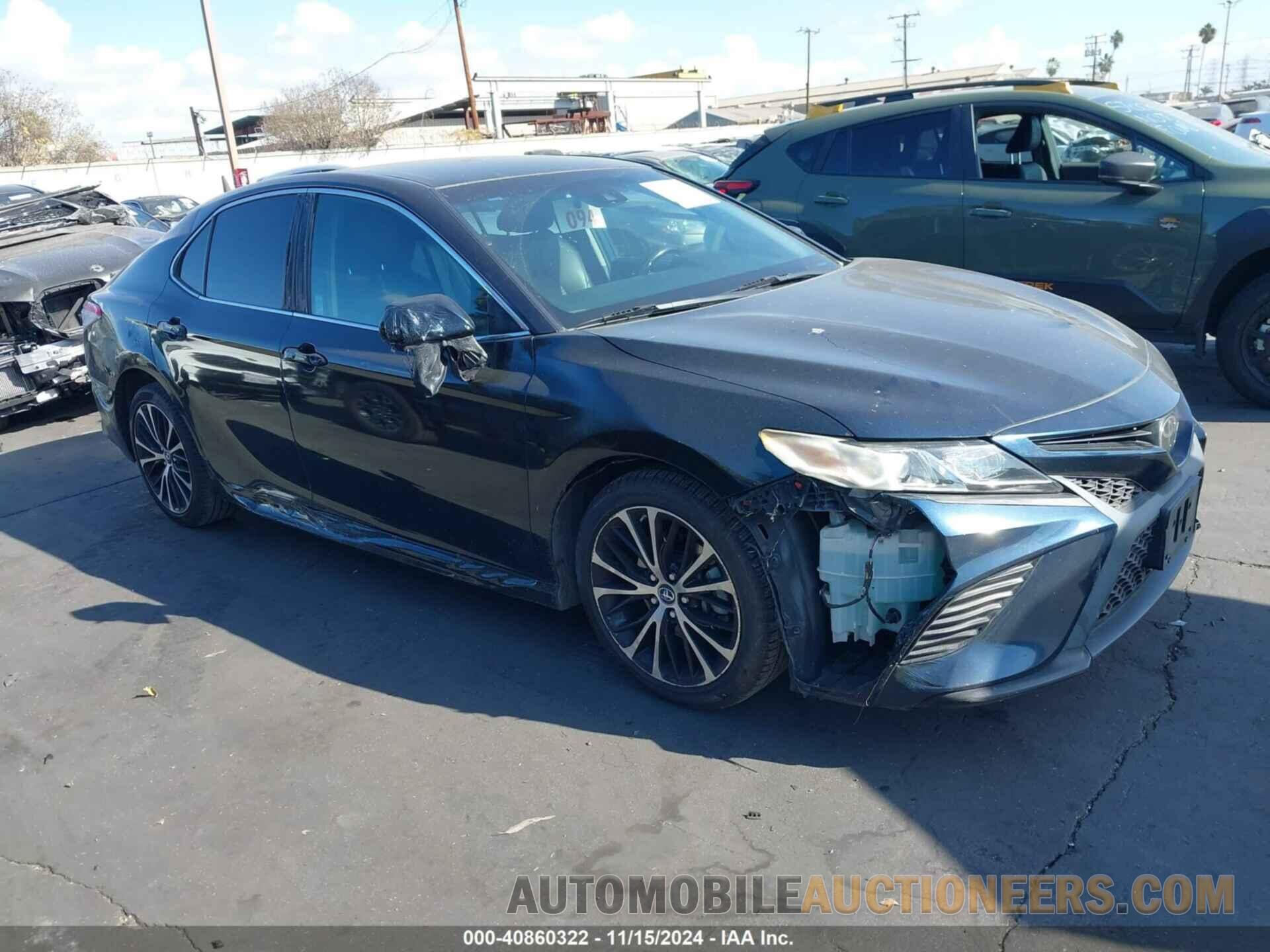 4T1B11HK1JU584366 TOYOTA CAMRY 2018