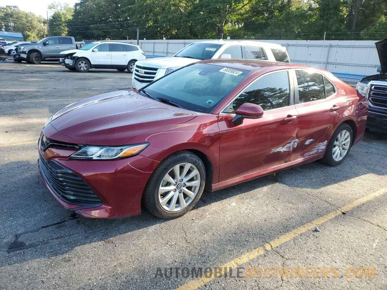 4T1B11HK1JU584836 TOYOTA CAMRY 2018