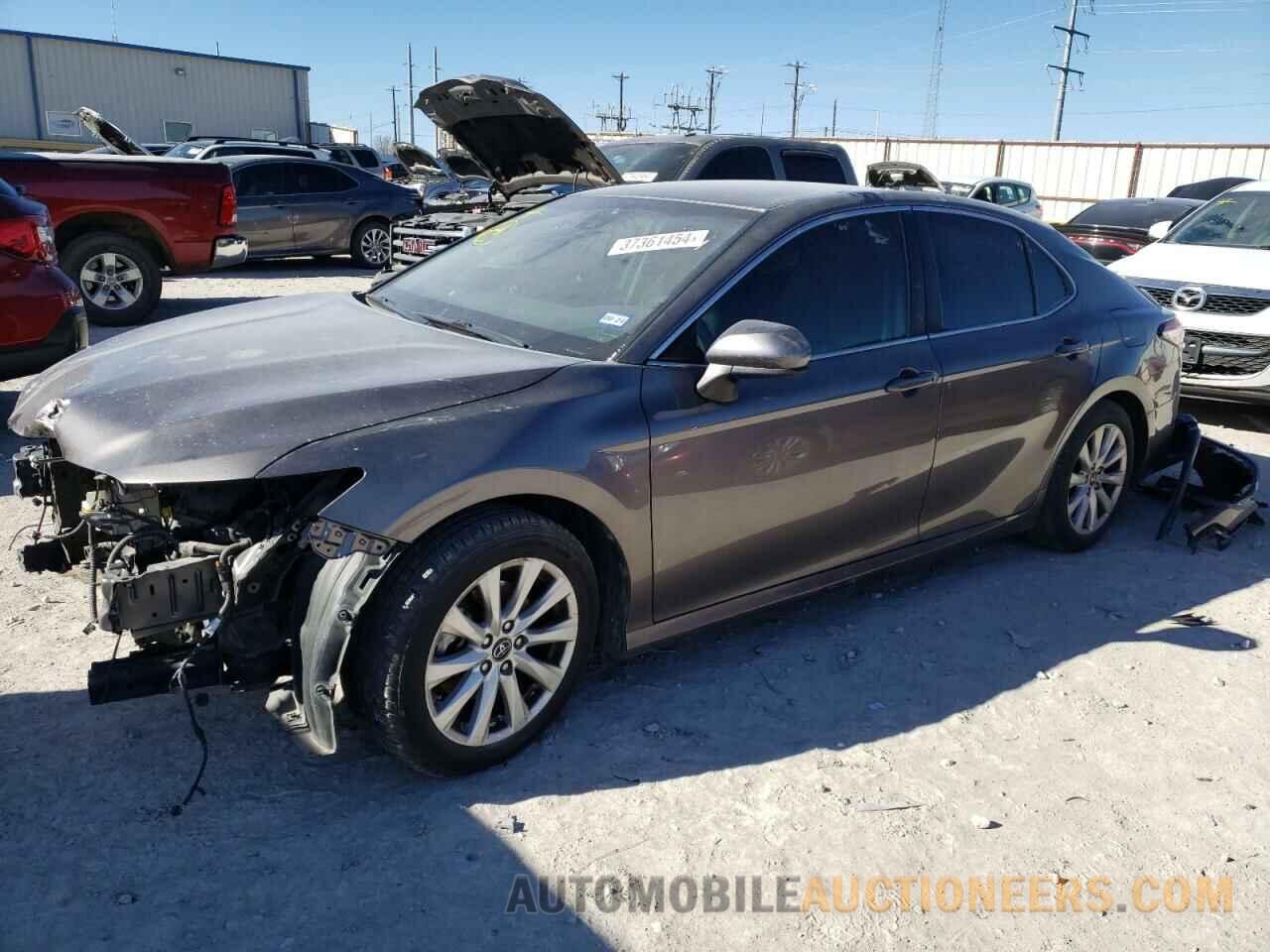 4T1B11HK1JU594086 TOYOTA CAMRY 2018