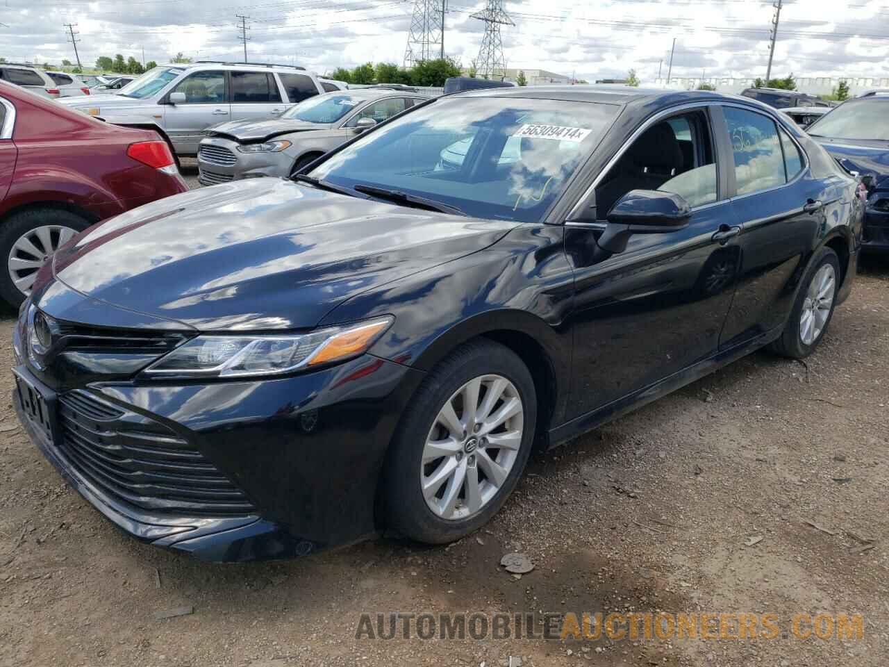 4T1B11HK1JU596422 TOYOTA CAMRY 2018